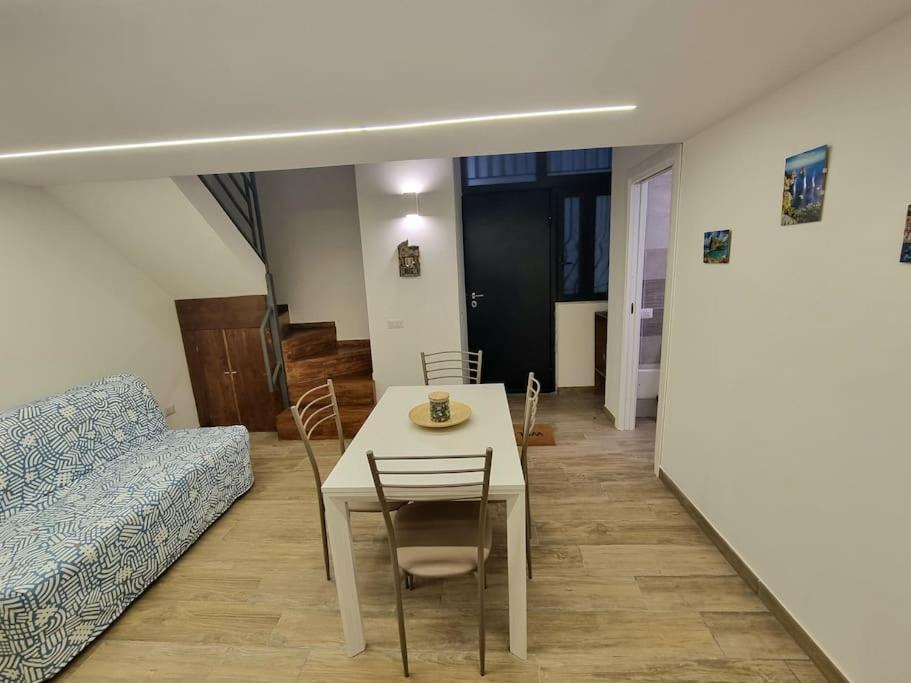 Casa Comoda E Centrale In Quartiere Storico Di Napoli 外观 照片