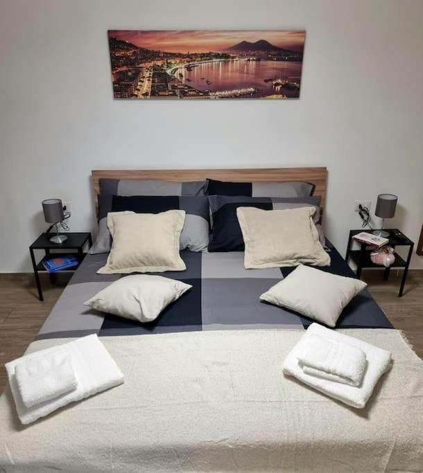 Casa Comoda E Centrale In Quartiere Storico Di Napoli 外观 照片