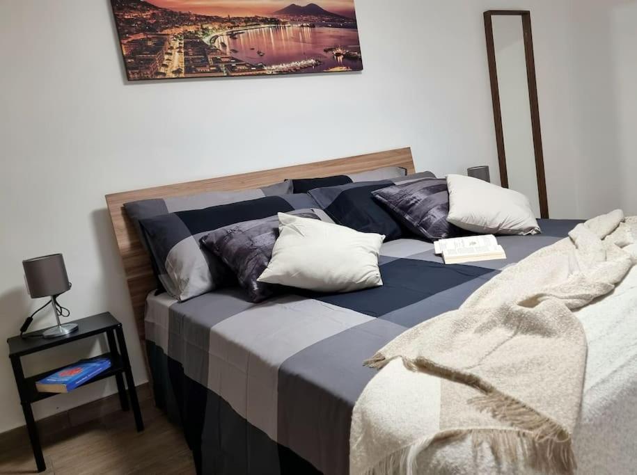 Casa Comoda E Centrale In Quartiere Storico Di Napoli 外观 照片